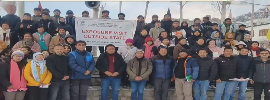 School students of Leh visit Delhi and Agra under Samagra Shiksha schemes